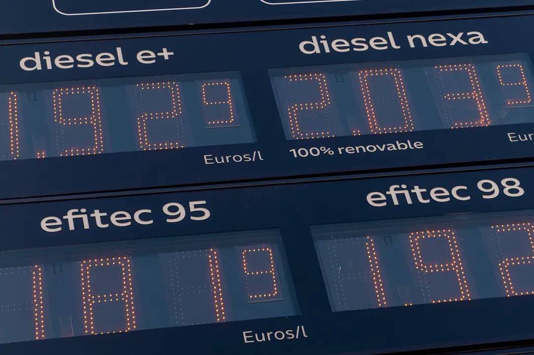 Inflation Rises to 4.9% in September Due to Rising Fuel Prices