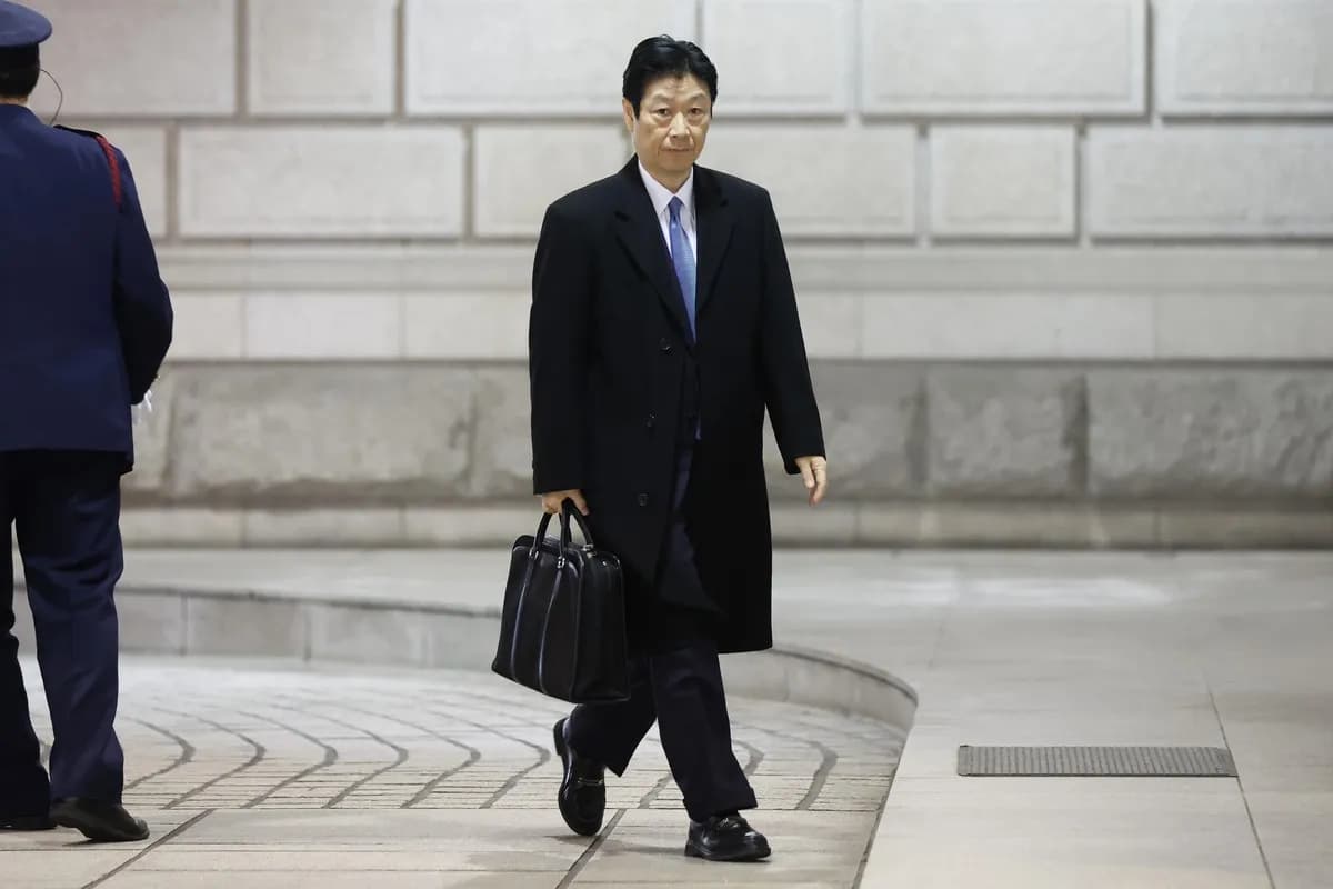 Bank of Japan Warns of Market Risks Amid AI Demand Surge