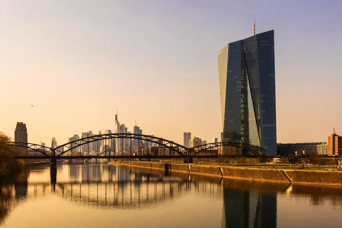 ECB Raises Interest Rates Amid Economic Uncertainty