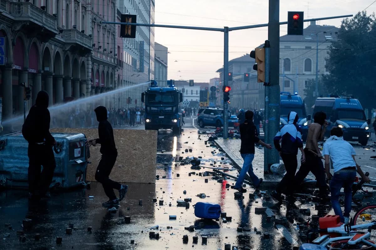 Rising Fuel Prices Fuel Far-Right Movements Across Europe
