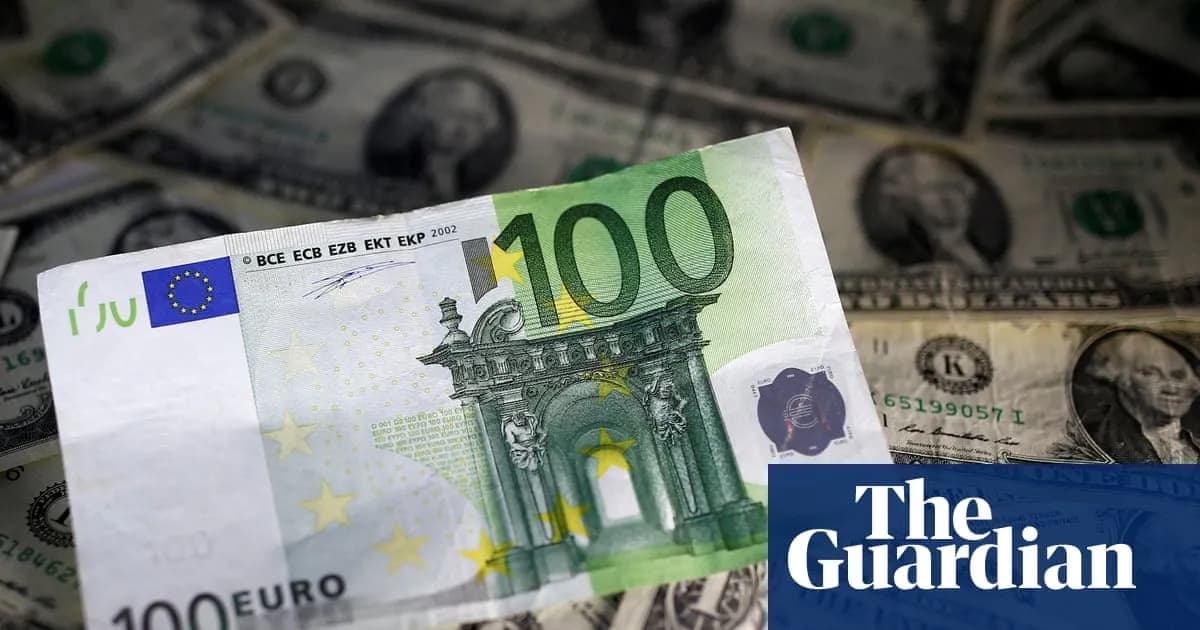 Euro Hits 17-Month Low Against Dollar Amid French Debt Concerns