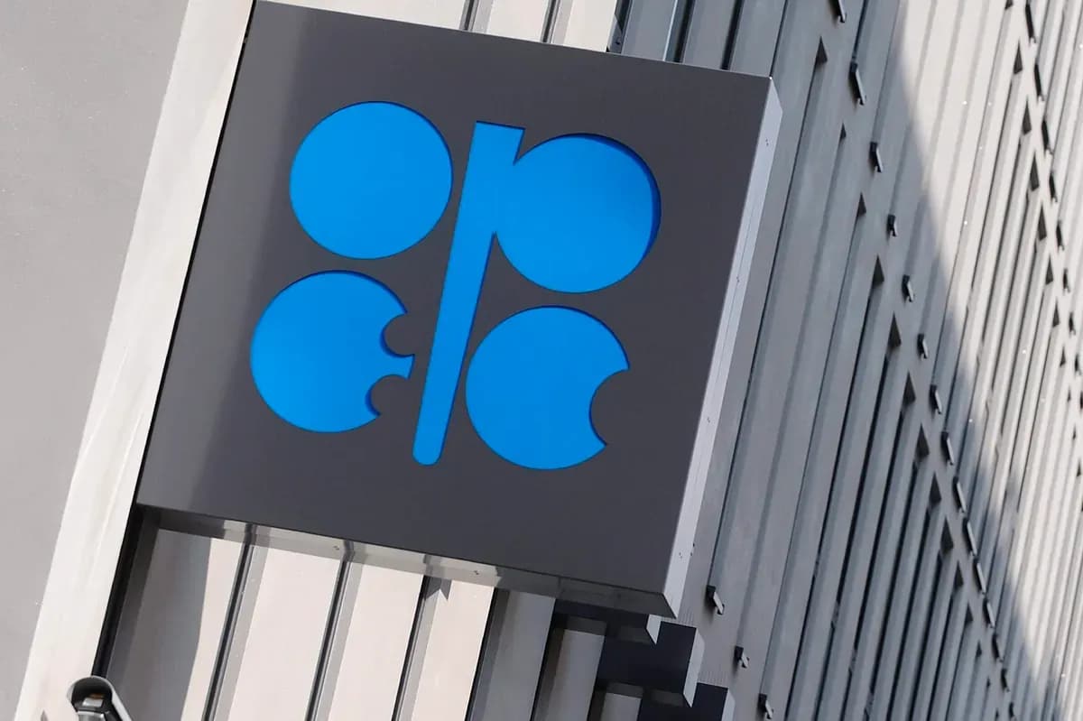OPEC+ Maintains Oil Production Levels for November