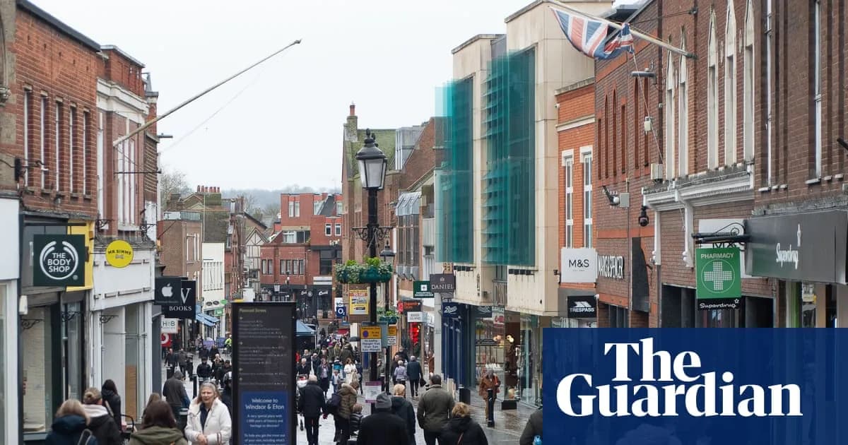 Retail Sales in Great Britain Decline Amid Household Struggles