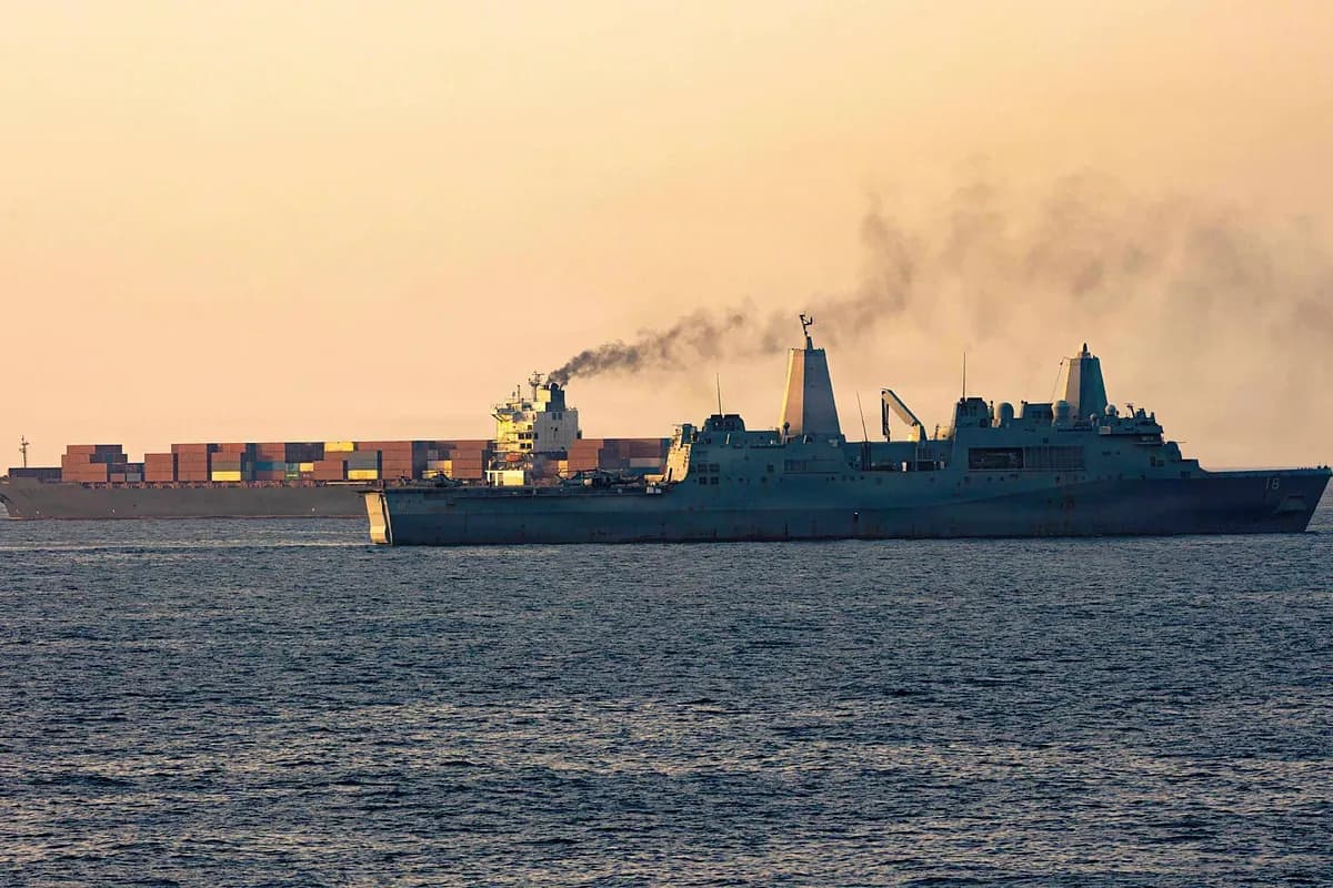 Oil Prices Surge 4% Amid Attacks in the Strait of Hormuz